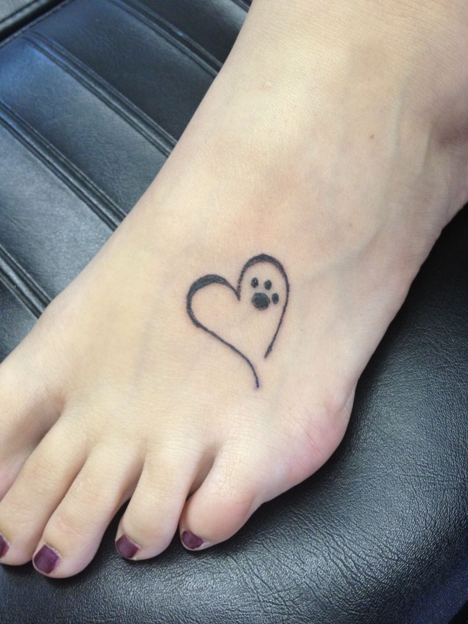 Printable Blank Tatto Of Tiny Puppys